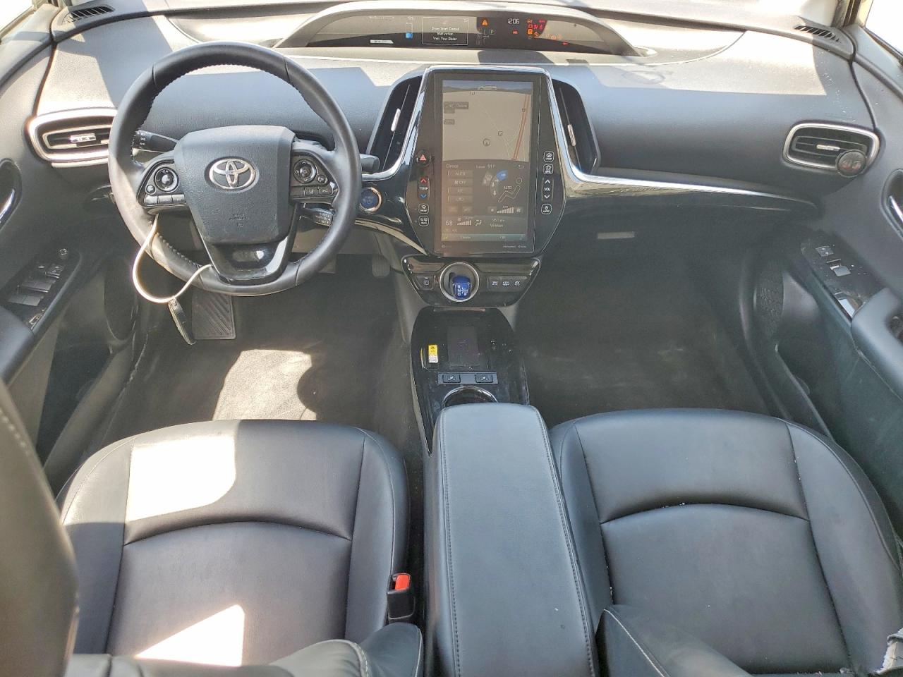 2022 TOYOTA PRIUS