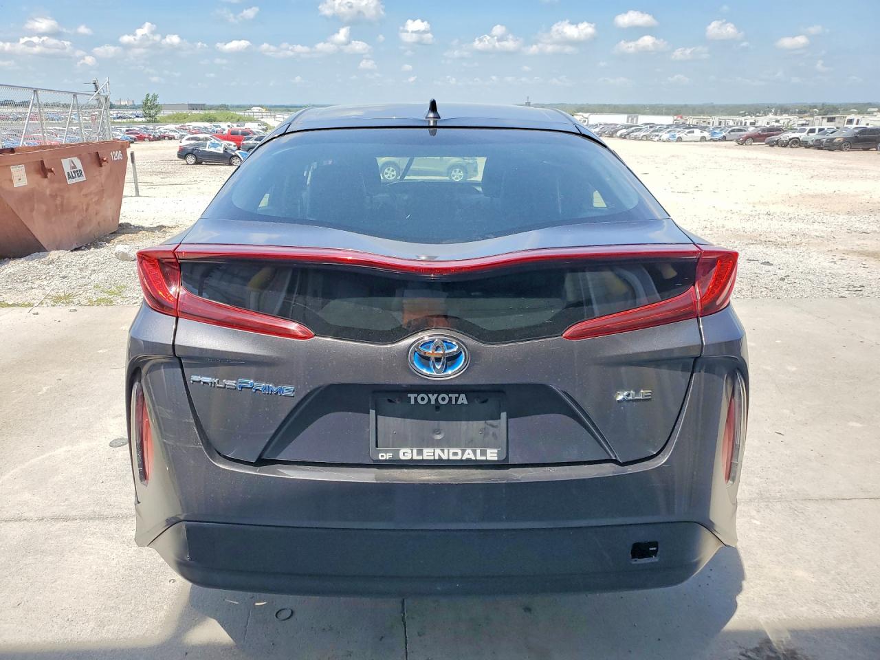 2022 TOYOTA PRIUS