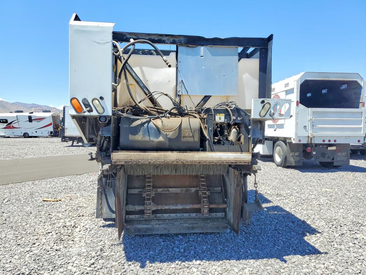2007 INTERNATIONAL 4000 SERIE