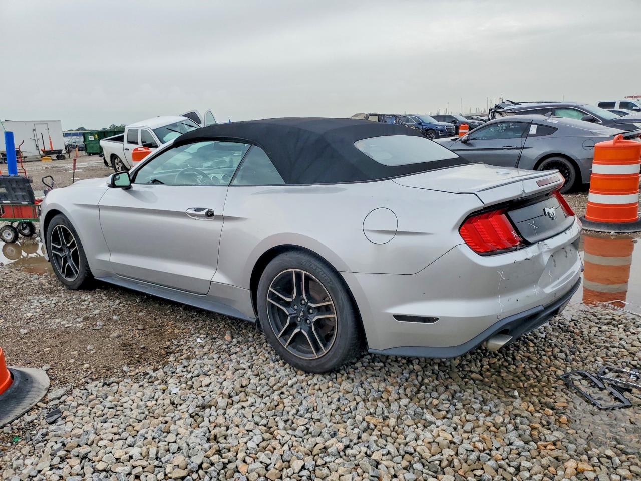 2018 FORD MUSTANG
