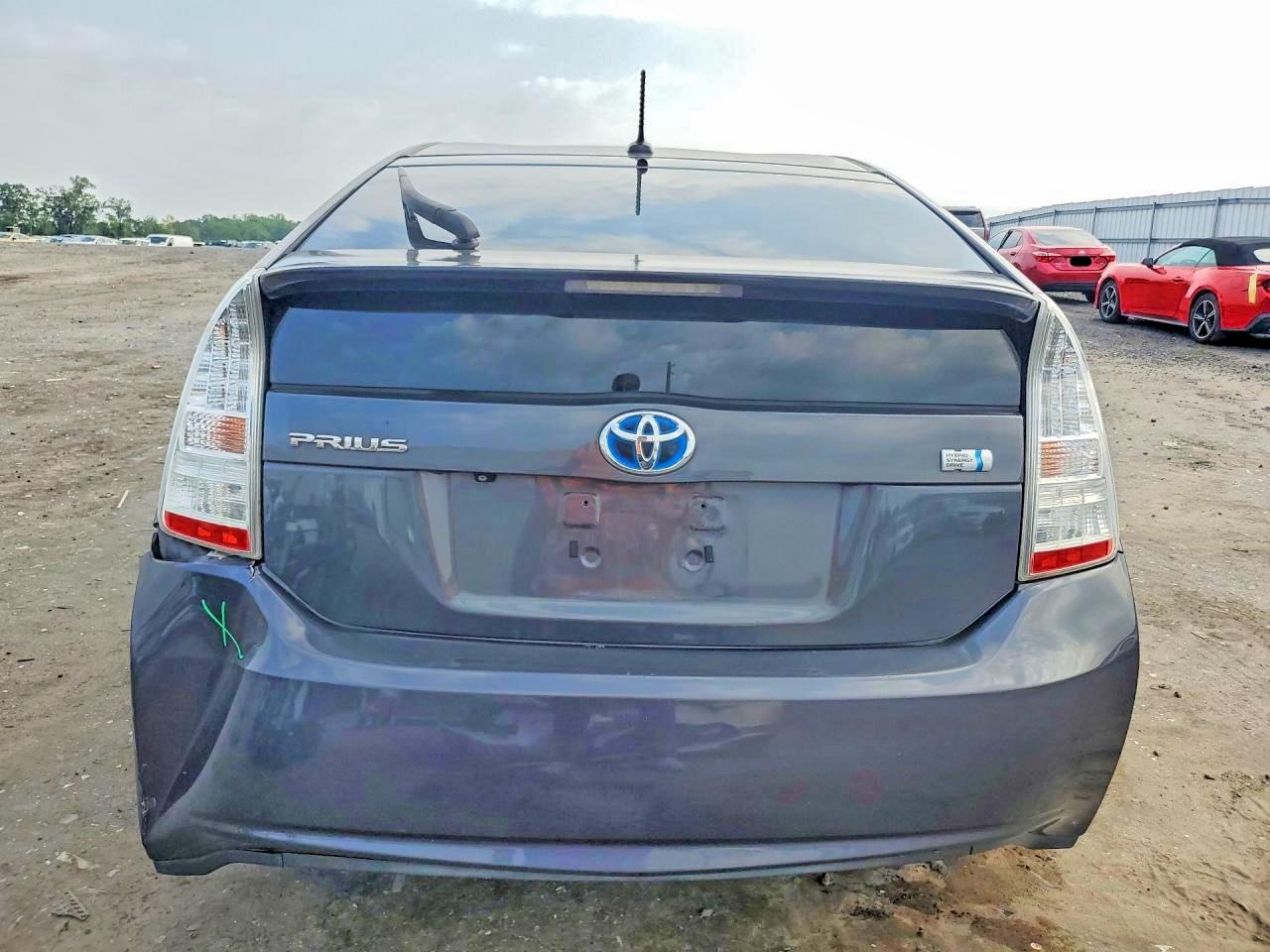 2010 TOYOTA PRIUS