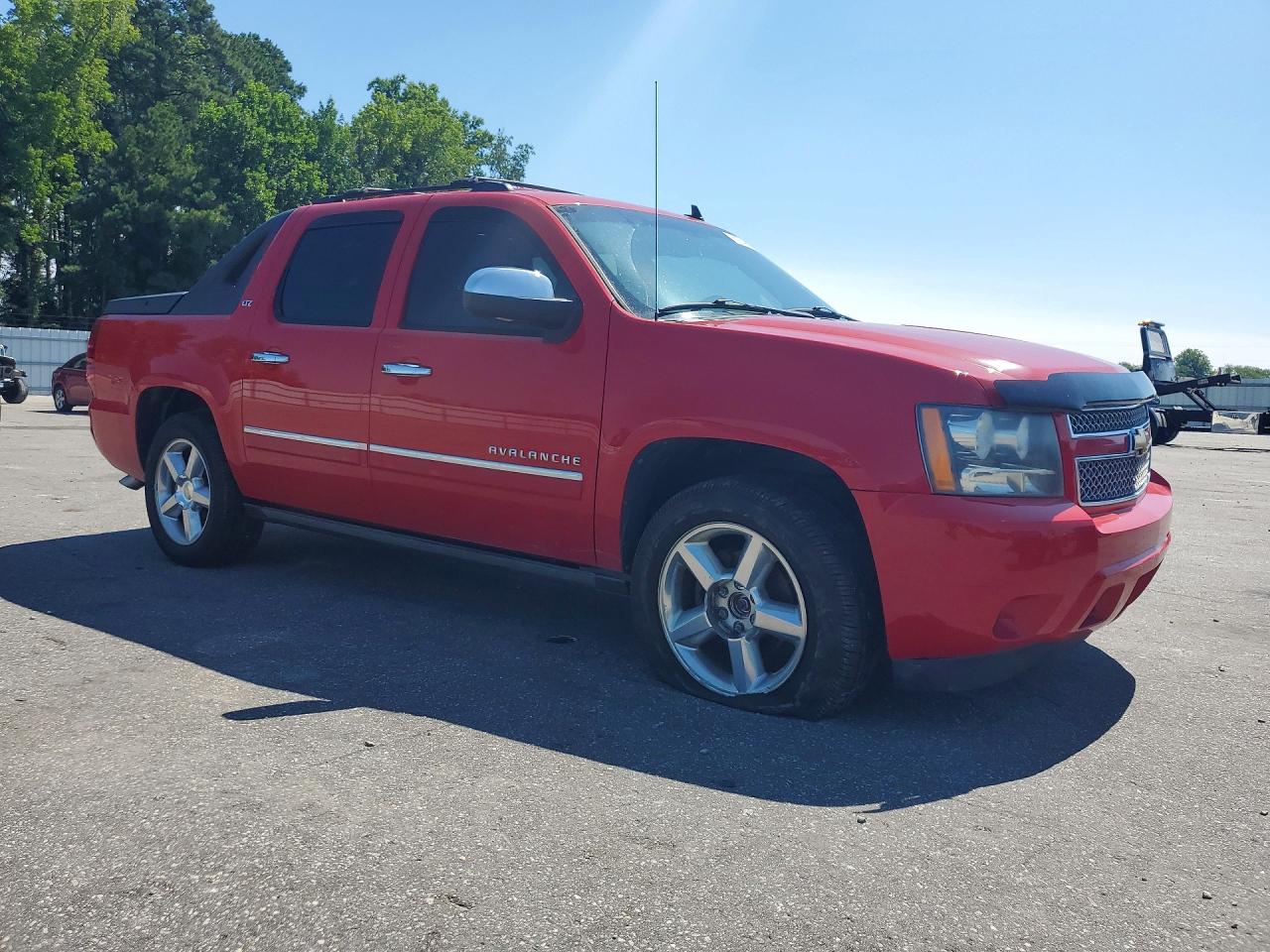 2011 CHEVROLET AVALANCHE