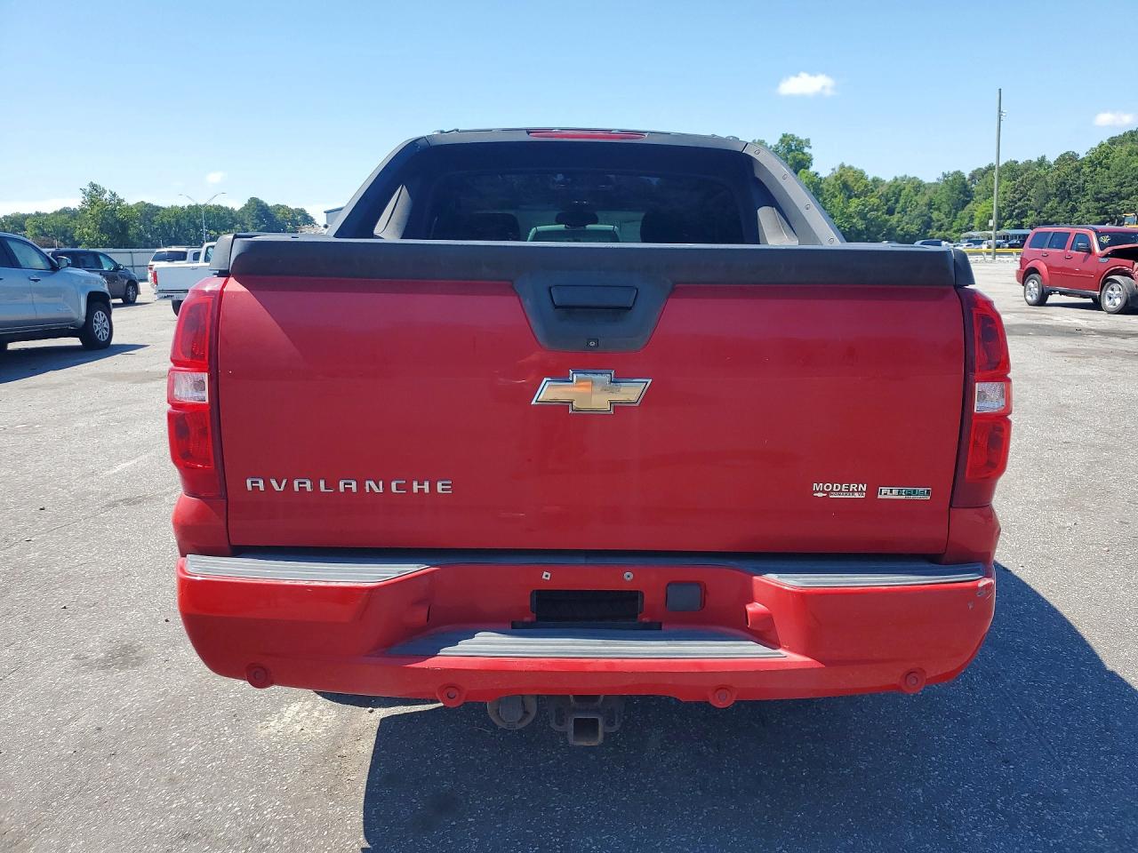 2011 CHEVROLET AVALANCHE