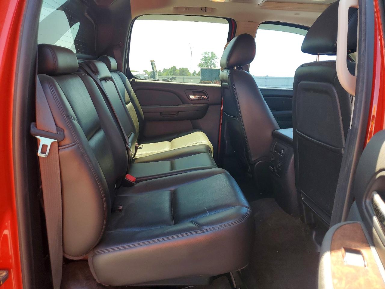 2011 CHEVROLET AVALANCHE