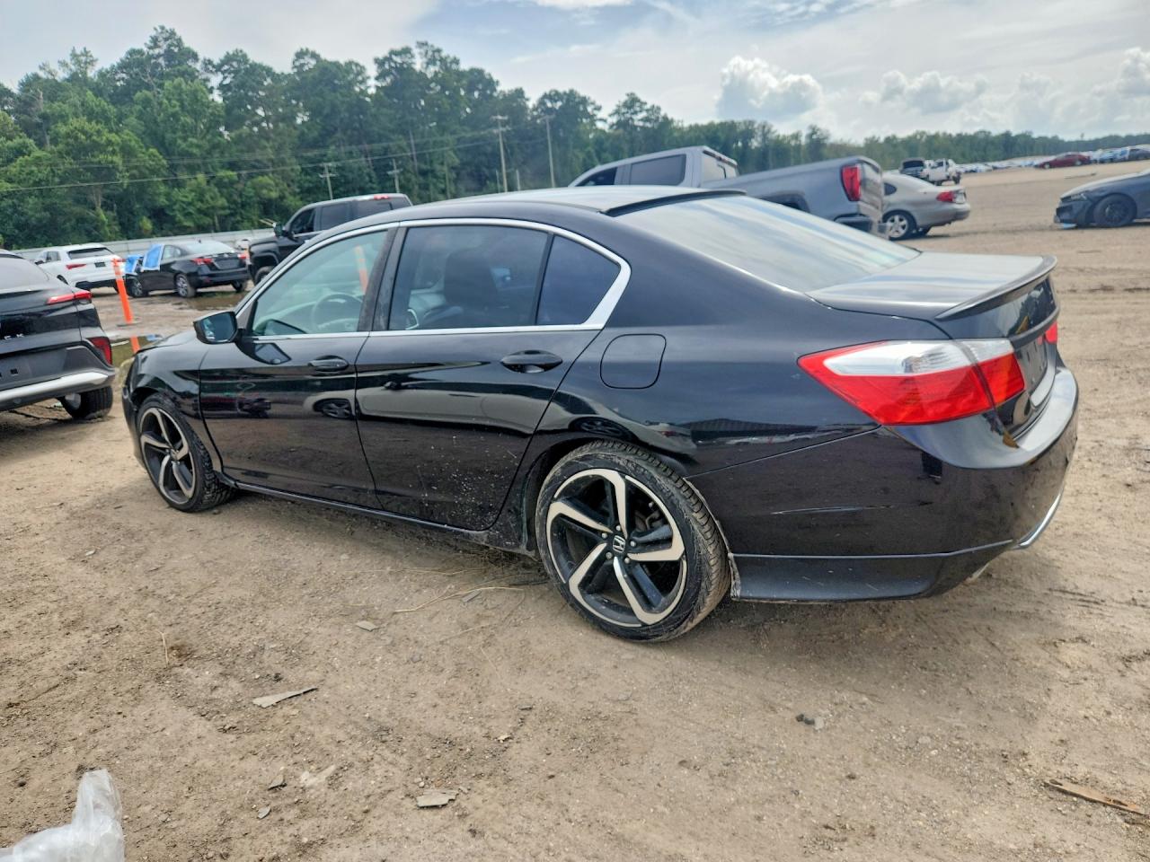 2015 HONDA ACCORD