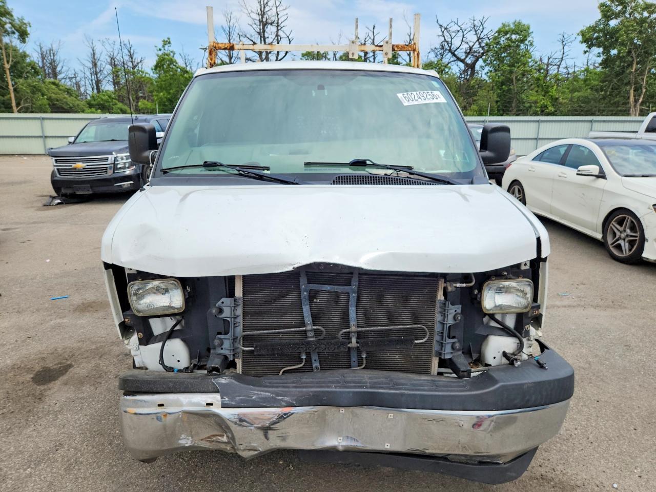 2017 CHEVROLET EXPRESS