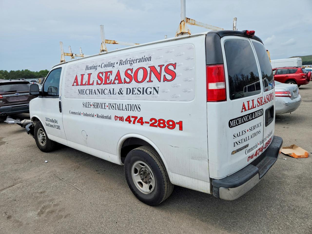 2017 CHEVROLET EXPRESS