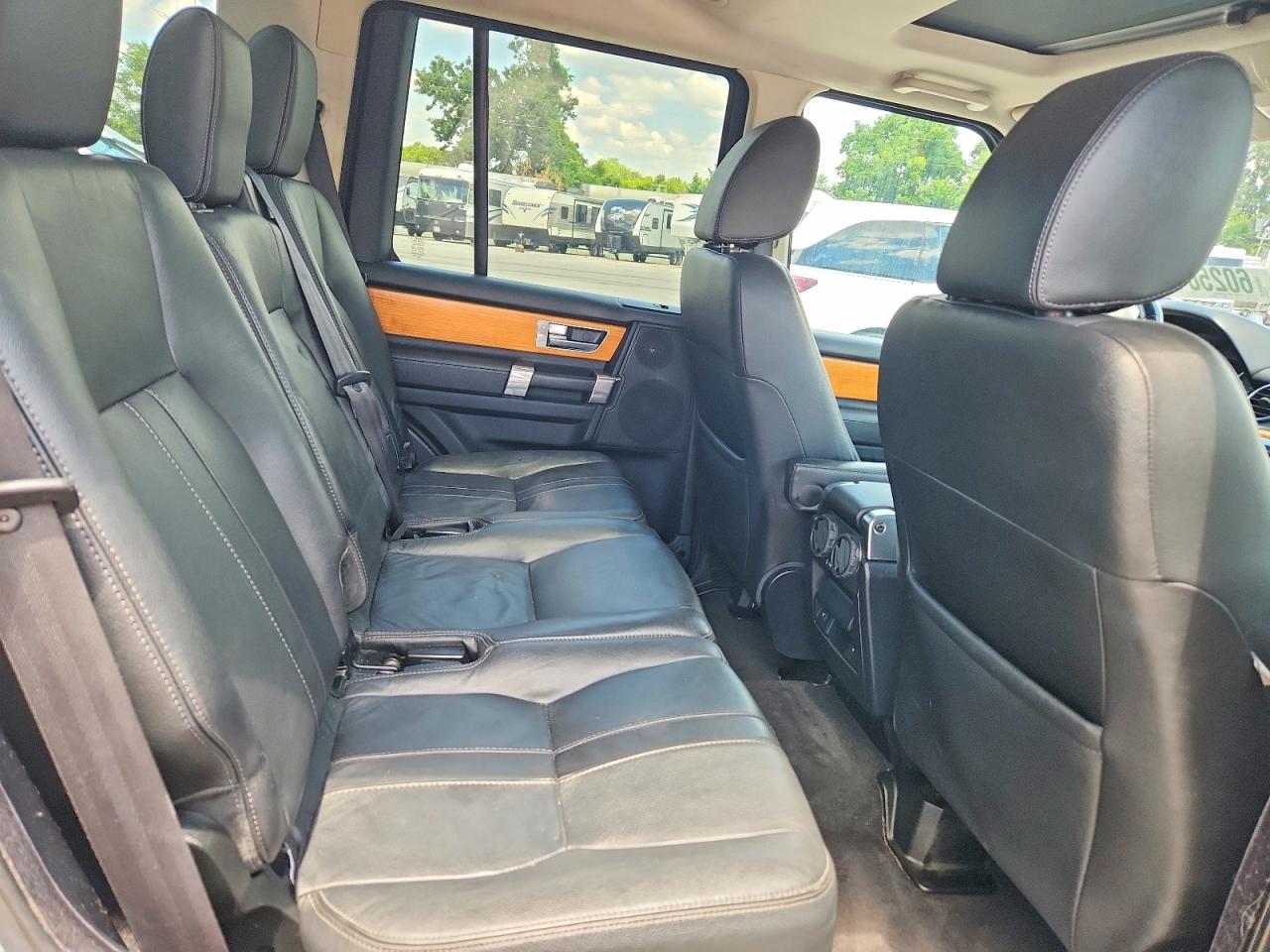 2012 LAND ROVER LR4
