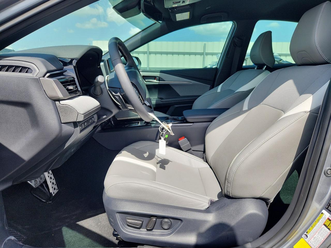 2026 TOYOTA CAMRY