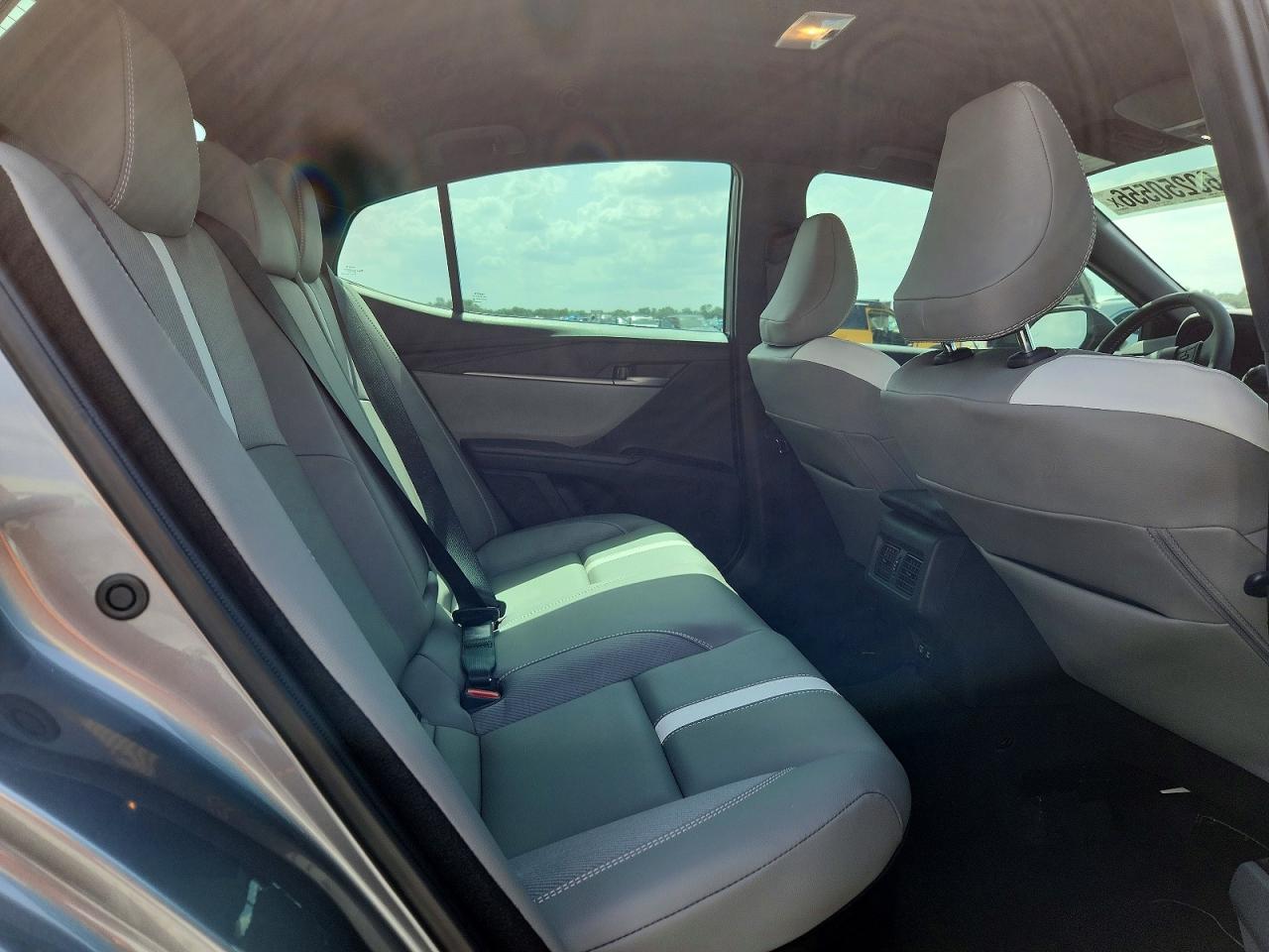 2026 TOYOTA CAMRY