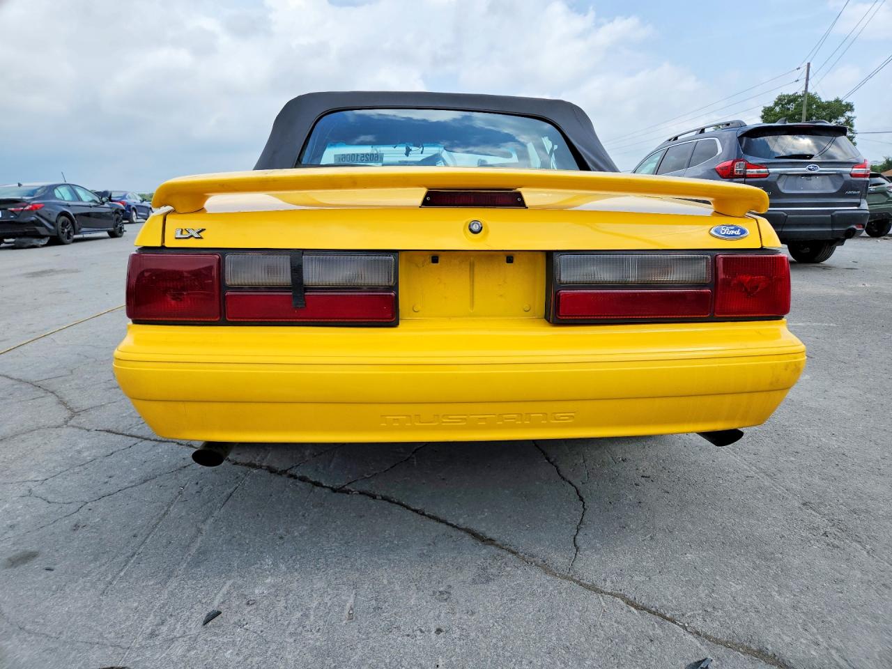 1993 FORD MUSTANG