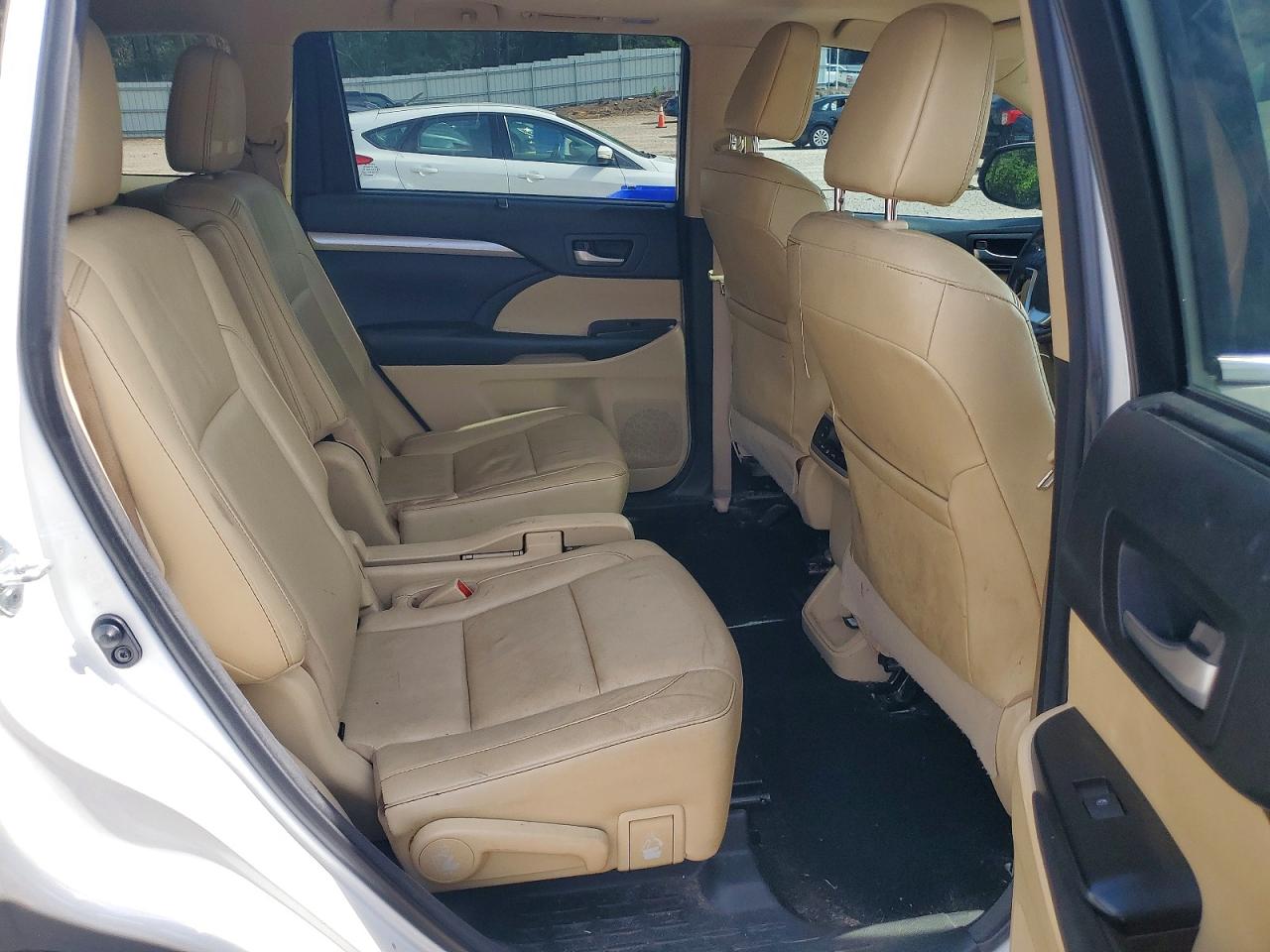 2017 TOYOTA HIGHLANDER