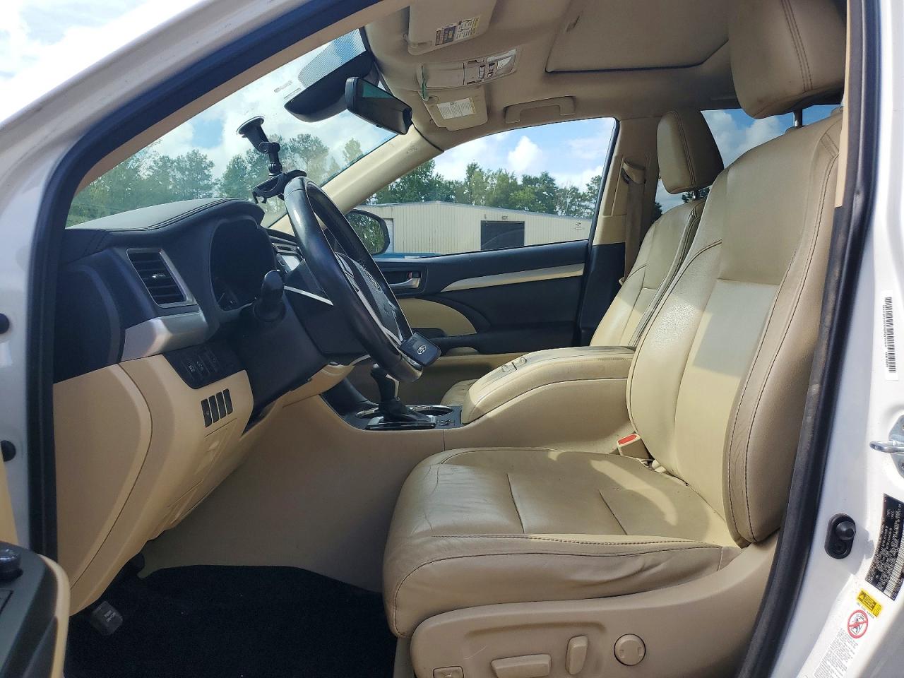 2017 TOYOTA HIGHLANDER