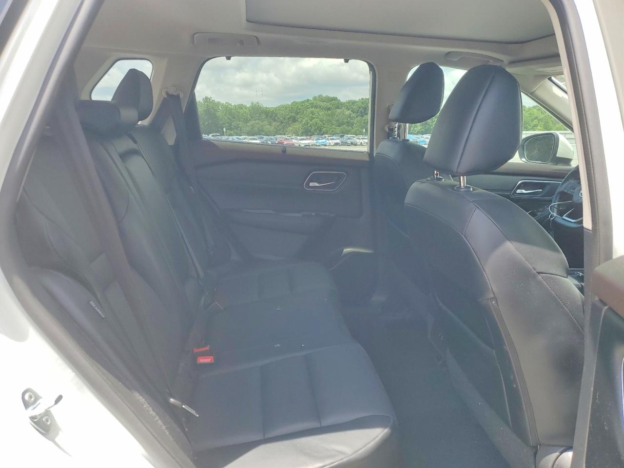2021 NISSAN ROGUE