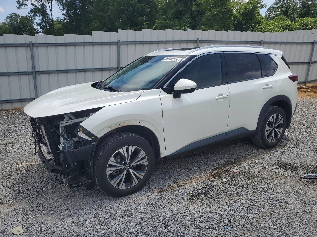2021 NISSAN ROGUE