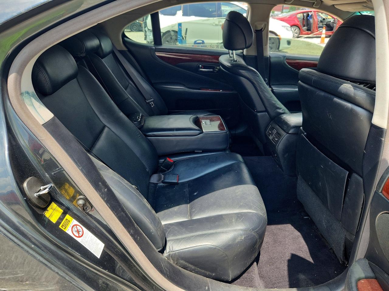 2007 LEXUS LS460