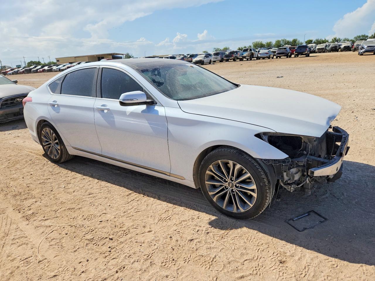2016 HYUNDAI GENESIS
