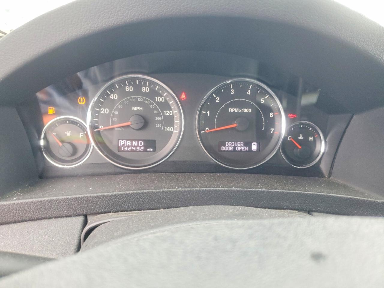 2010 JEEP CHEROKEE