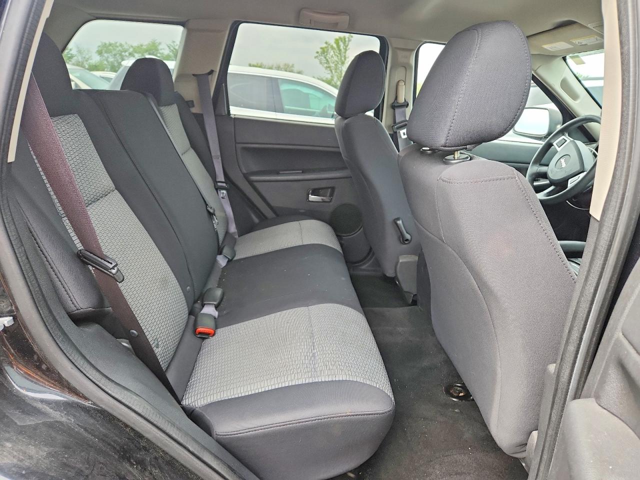 2010 JEEP CHEROKEE