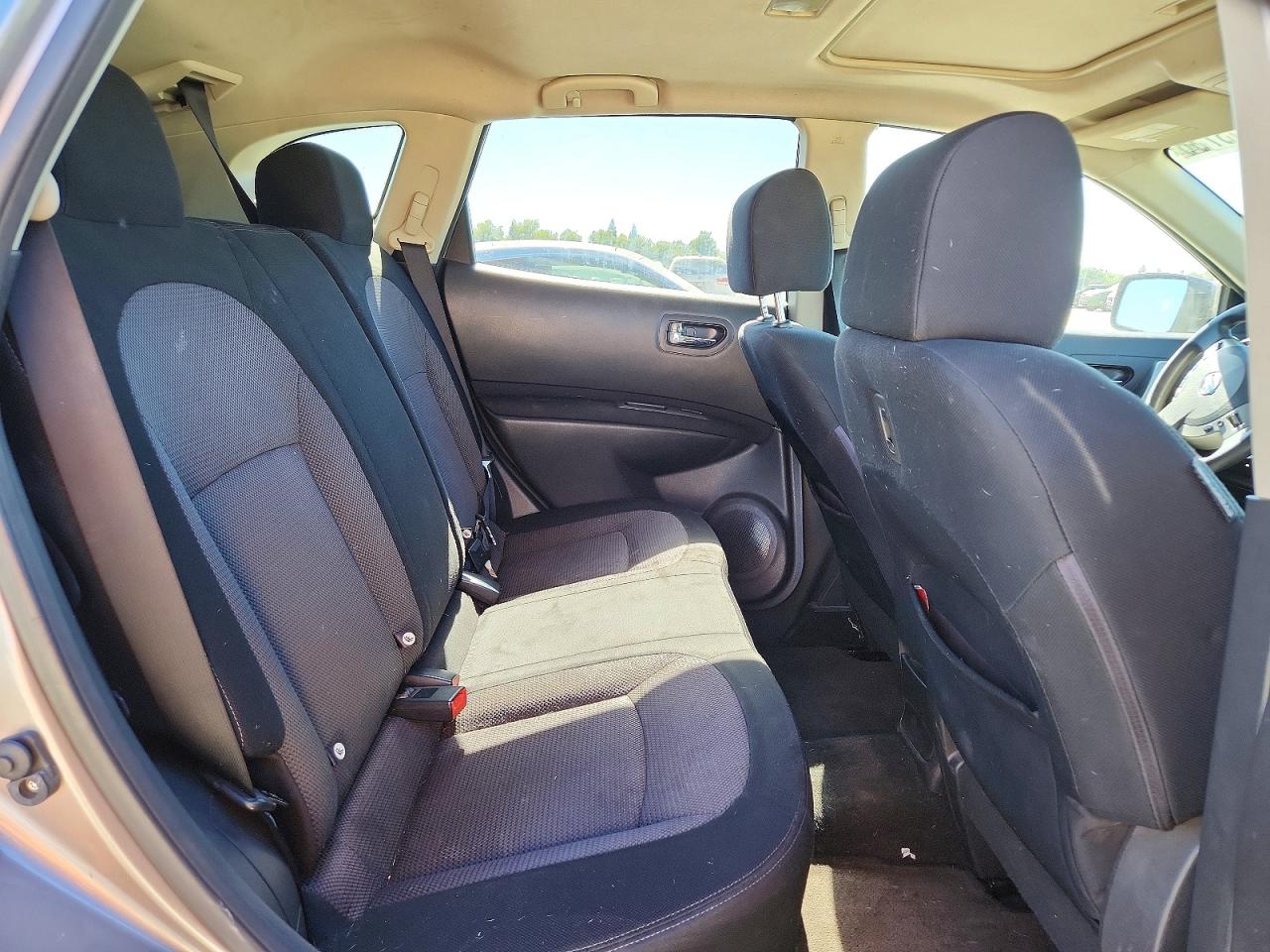 2012 NISSAN ROGUE