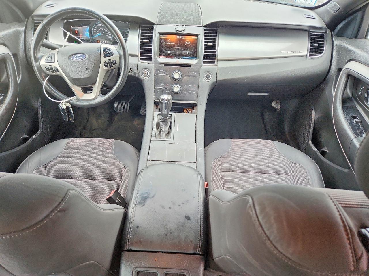 2015 FORD TAURUS