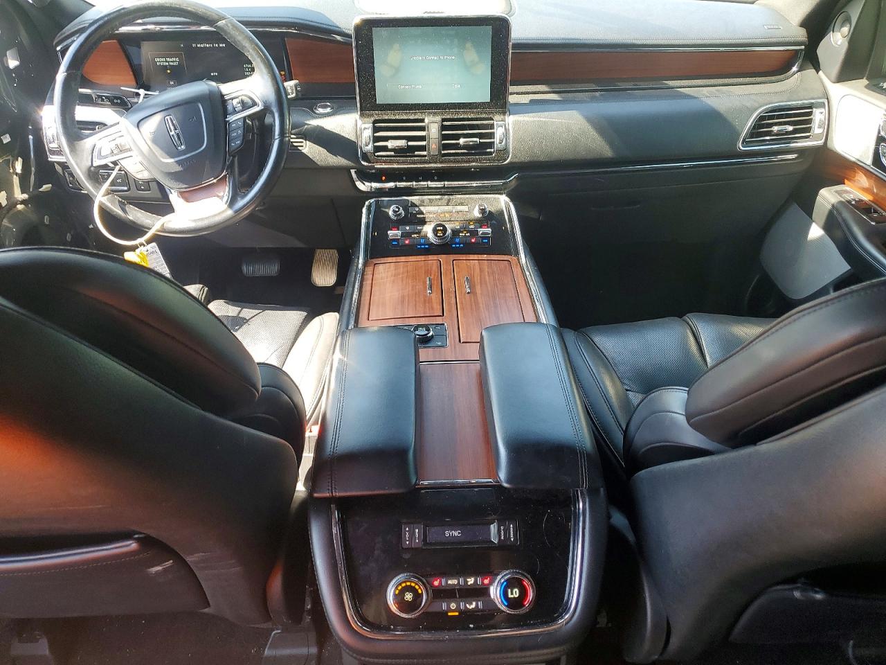 2019 LINCOLN NAVIGATOR