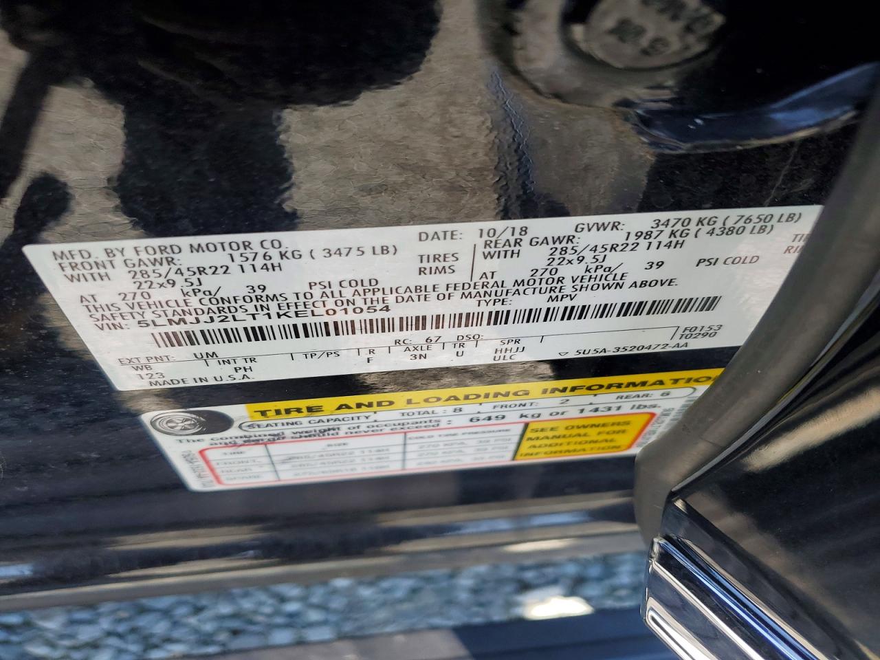 2019 LINCOLN NAVIGATOR