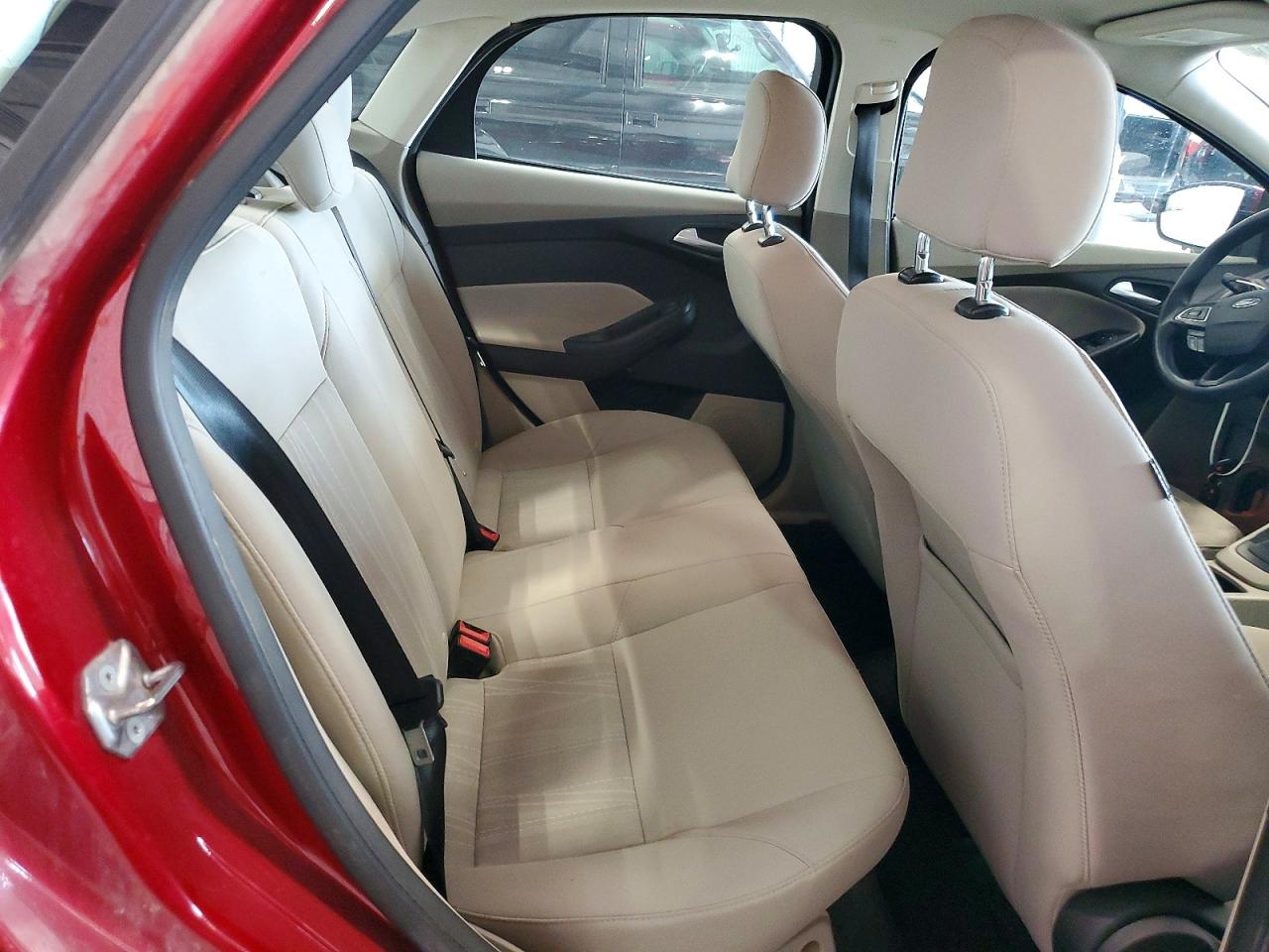 2015 FORD FOCUS