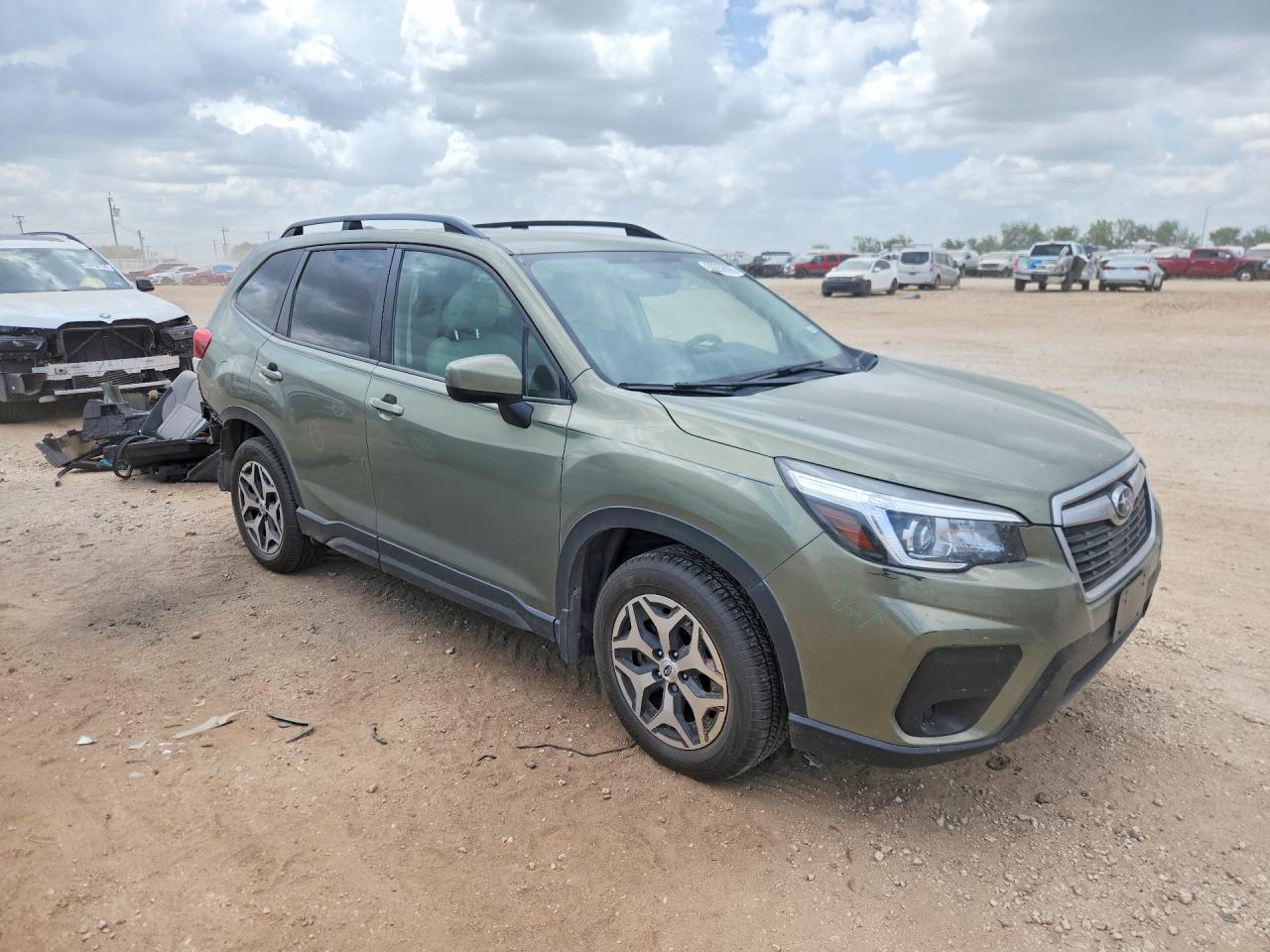 2019 SUBARU FORESTER