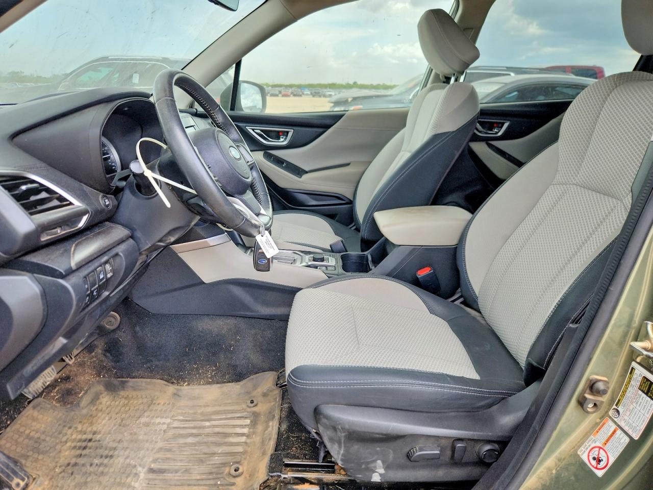 2019 SUBARU FORESTER