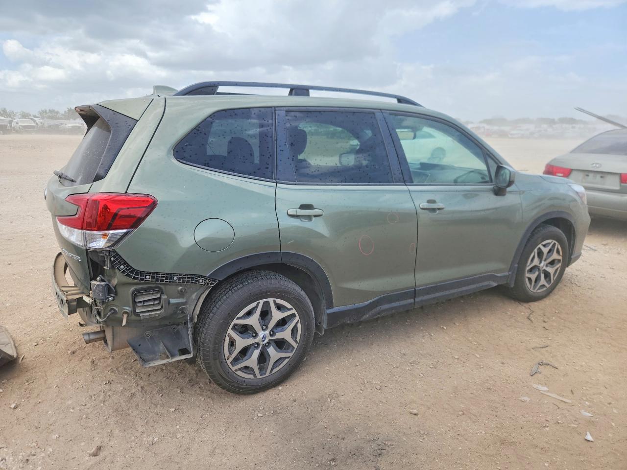 2019 SUBARU FORESTER