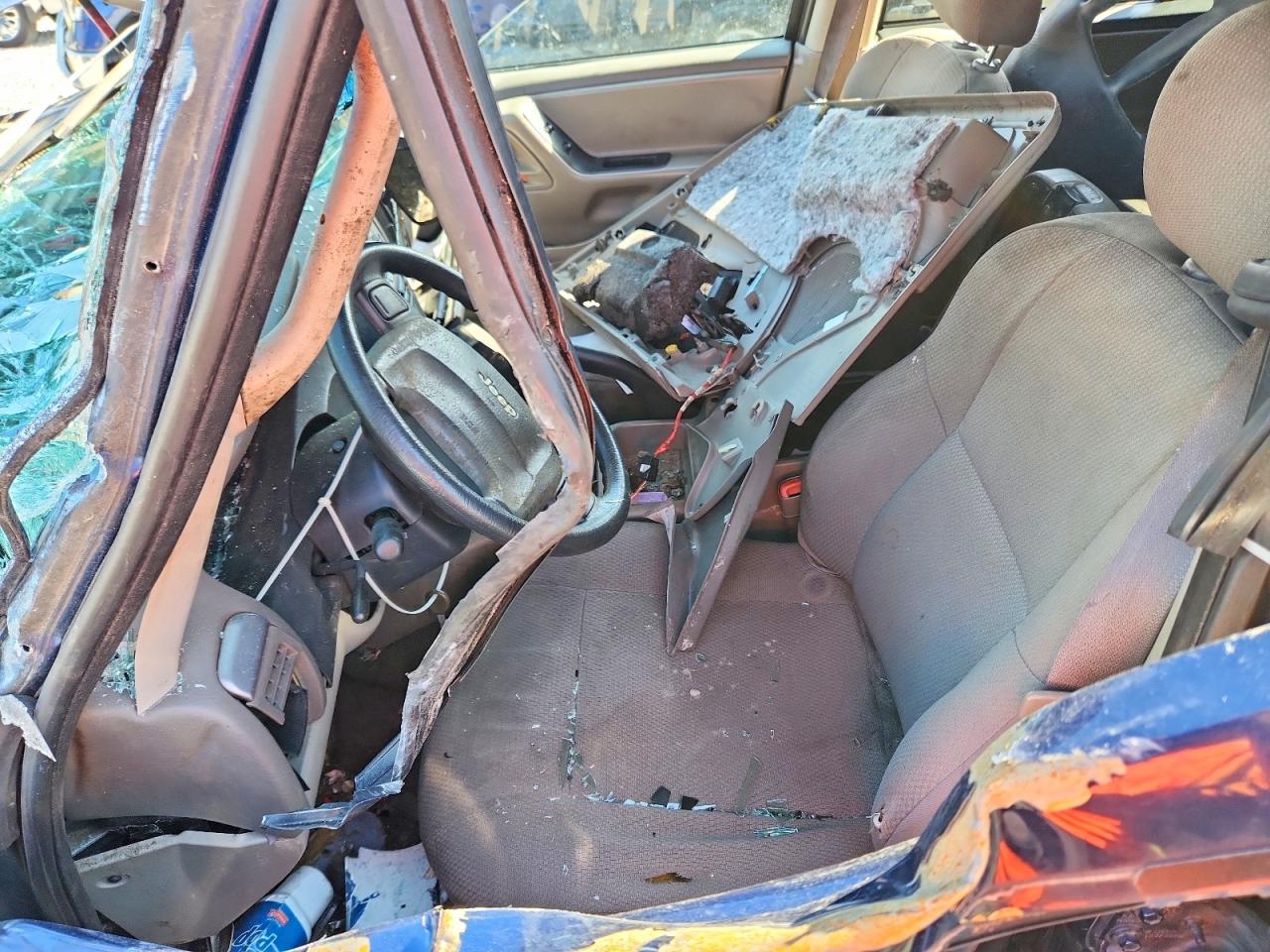 2002 JEEP CHEROKEE