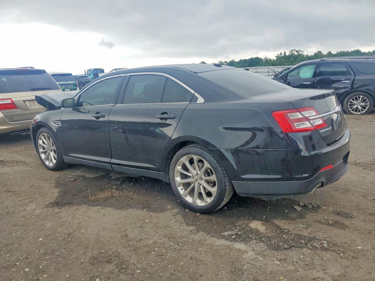 2016 FORD TAURUS