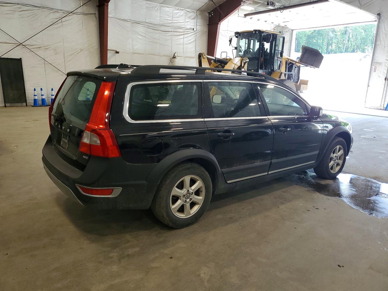 2011 VOLVO XC70