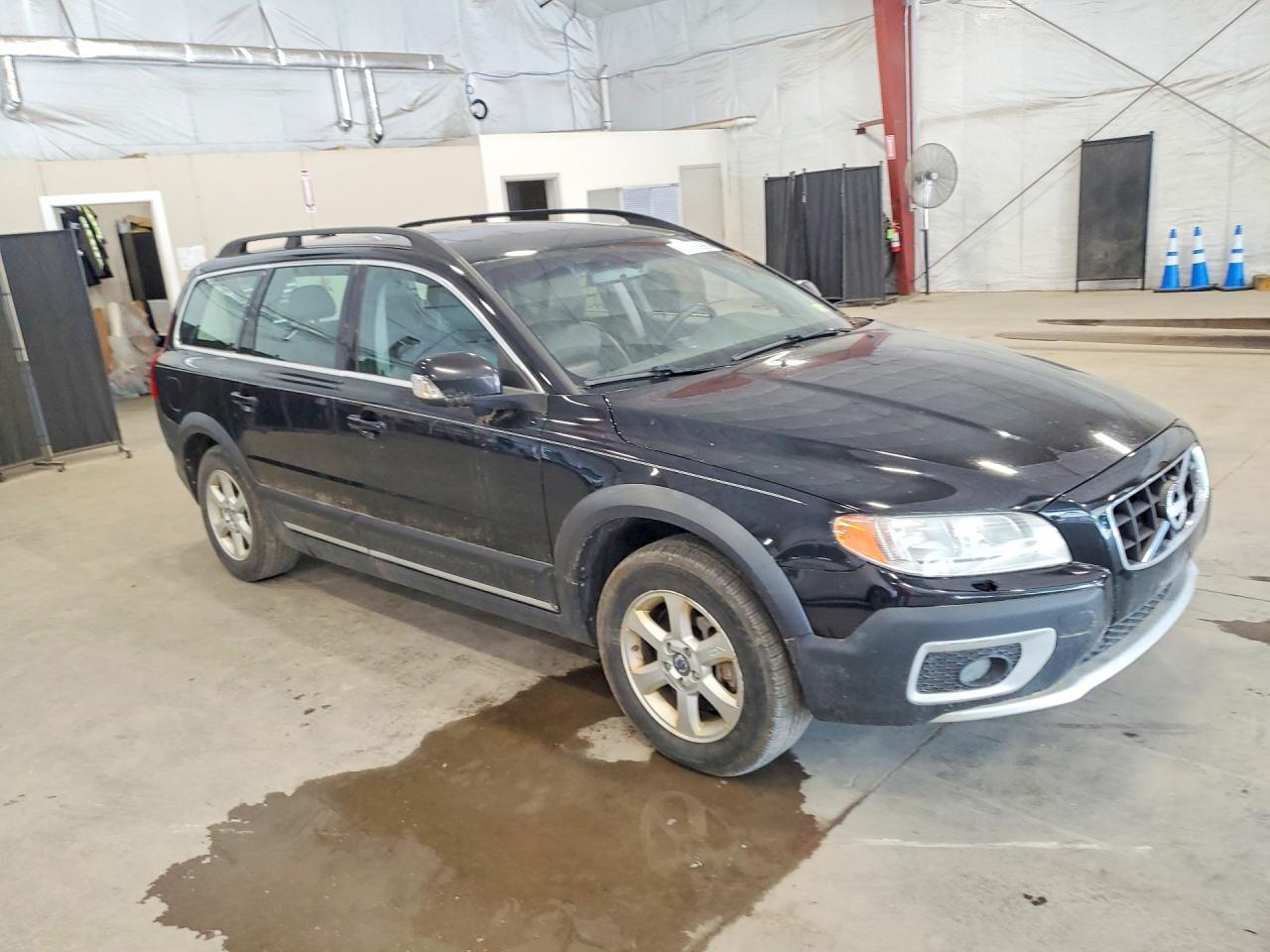 2011 VOLVO XC70