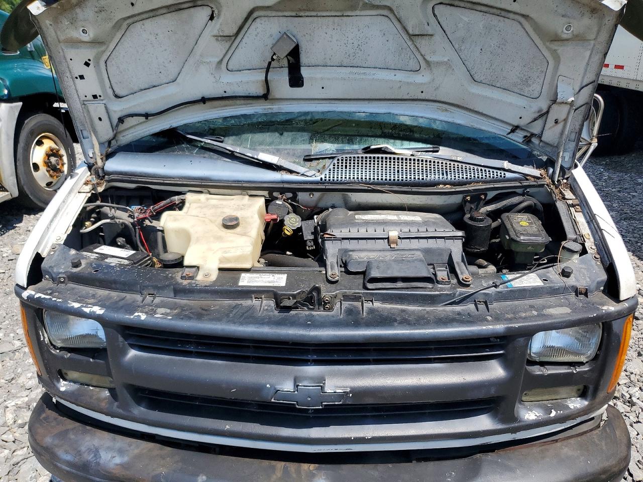 1998 CHEVROLET EXPRESS