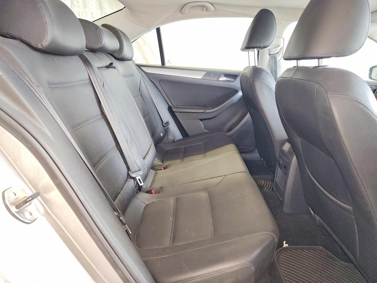 2012 VOLKSWAGEN JETTA