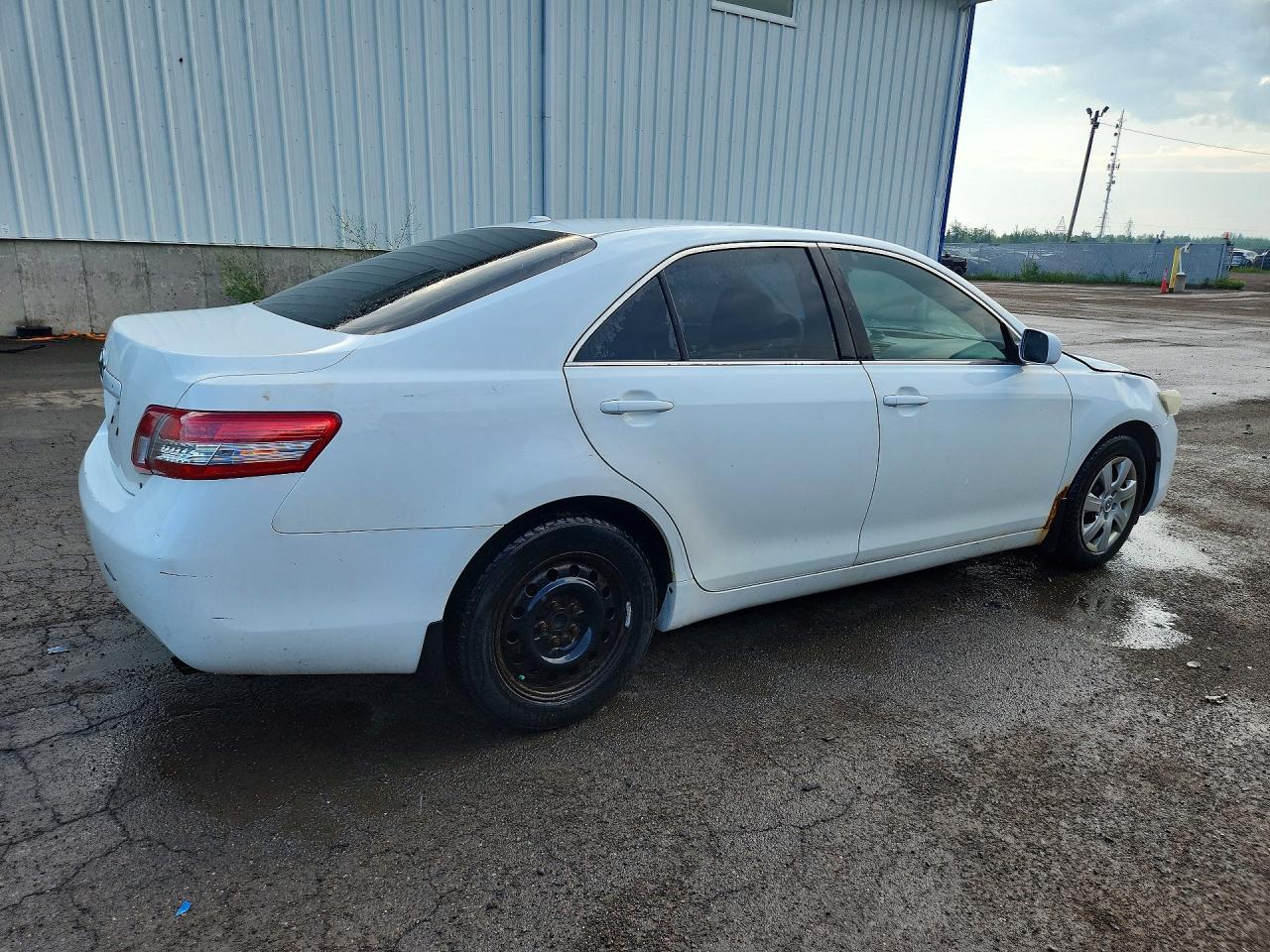 2010 TOYOTA CAMRY