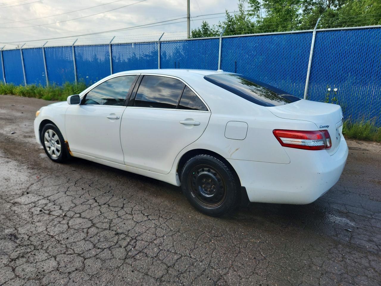 2010 TOYOTA CAMRY