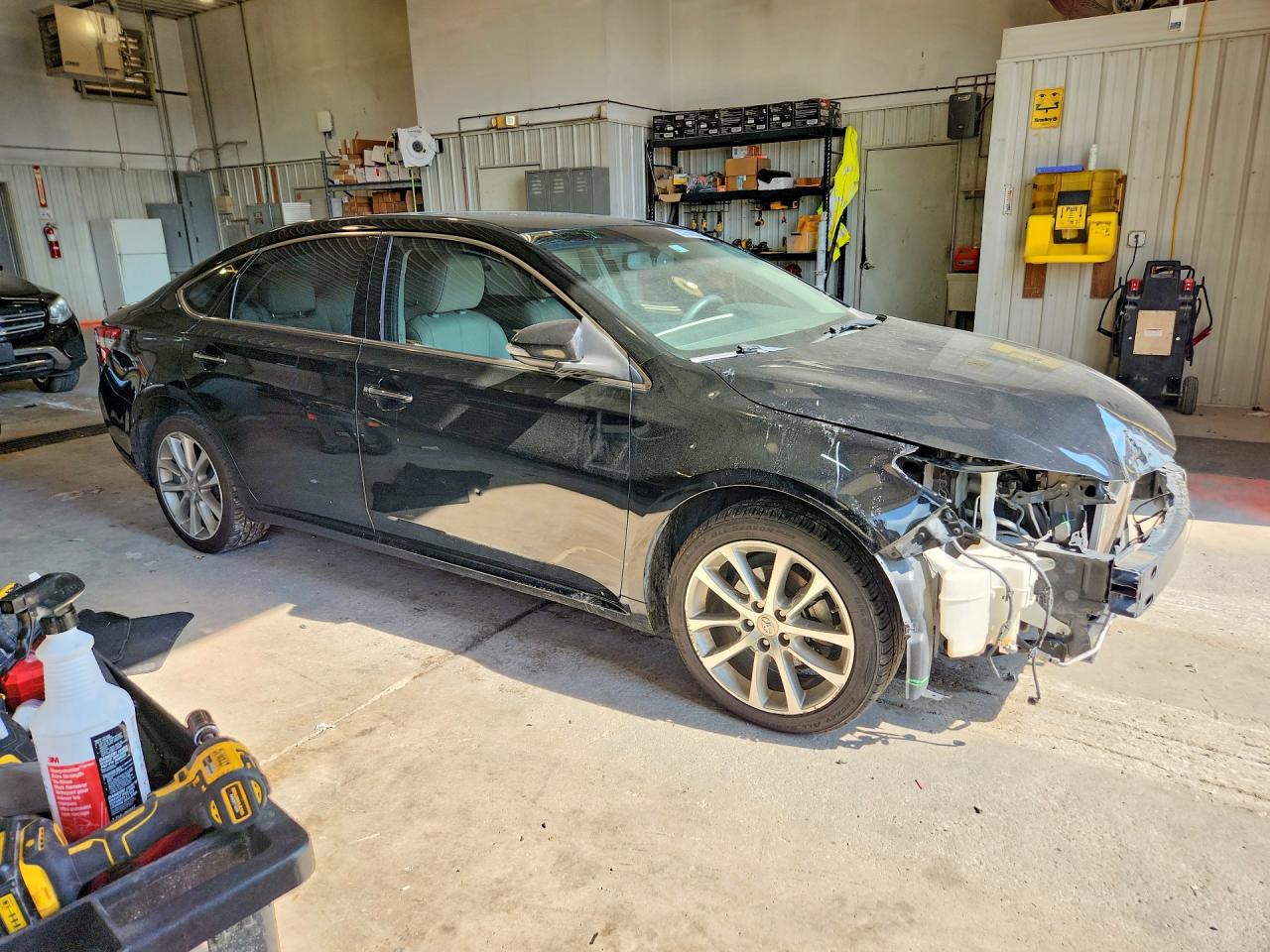 2015 TOYOTA AVALON