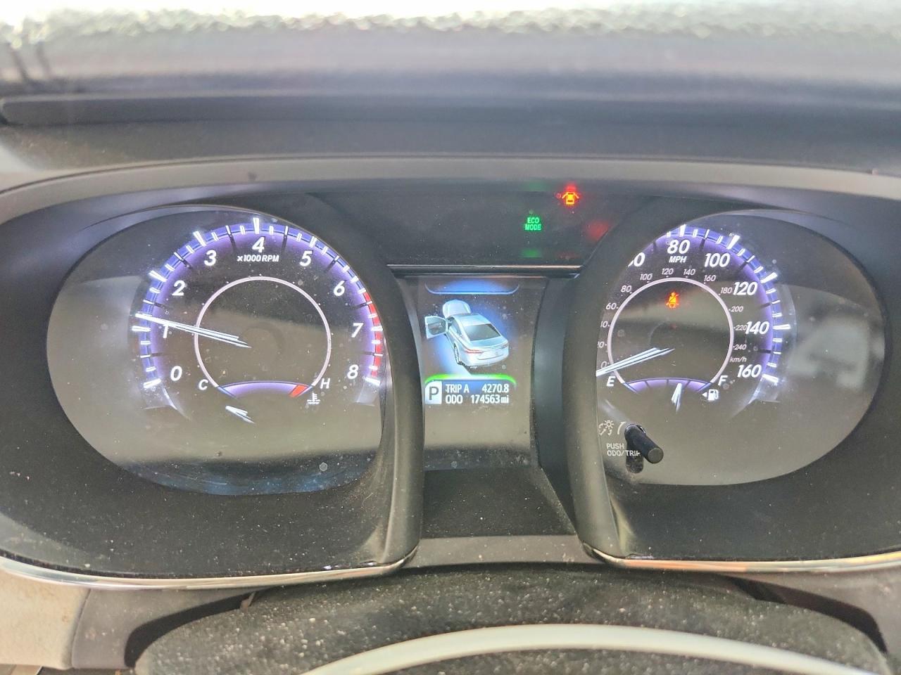 2015 TOYOTA AVALON