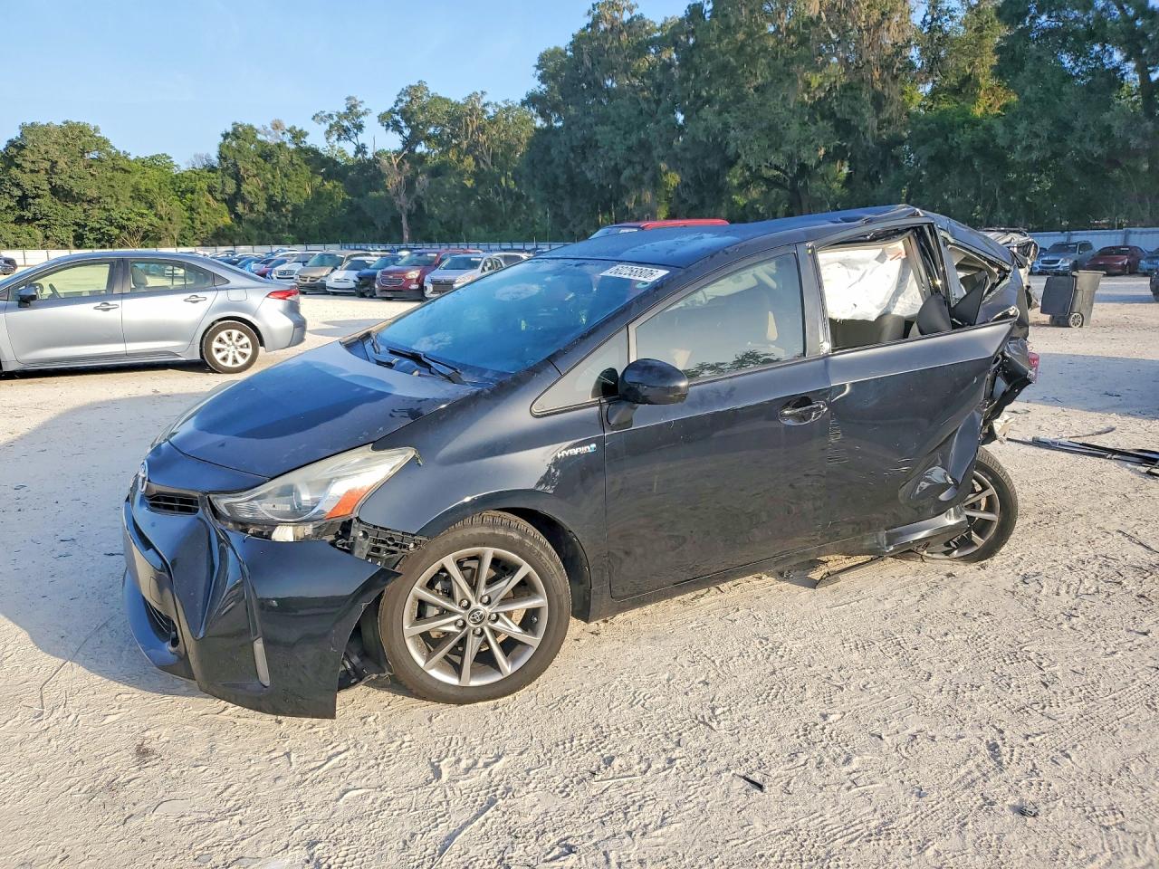 2016 TOYOTA PRIUS