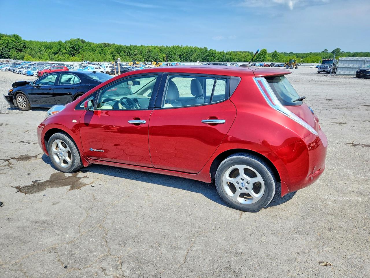 2012 NISSAN LEAF