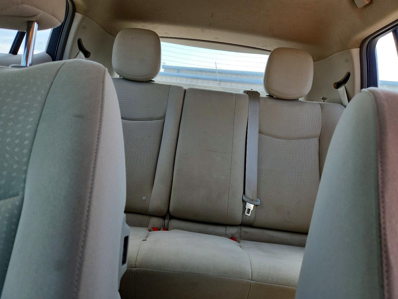 2012 NISSAN LEAF