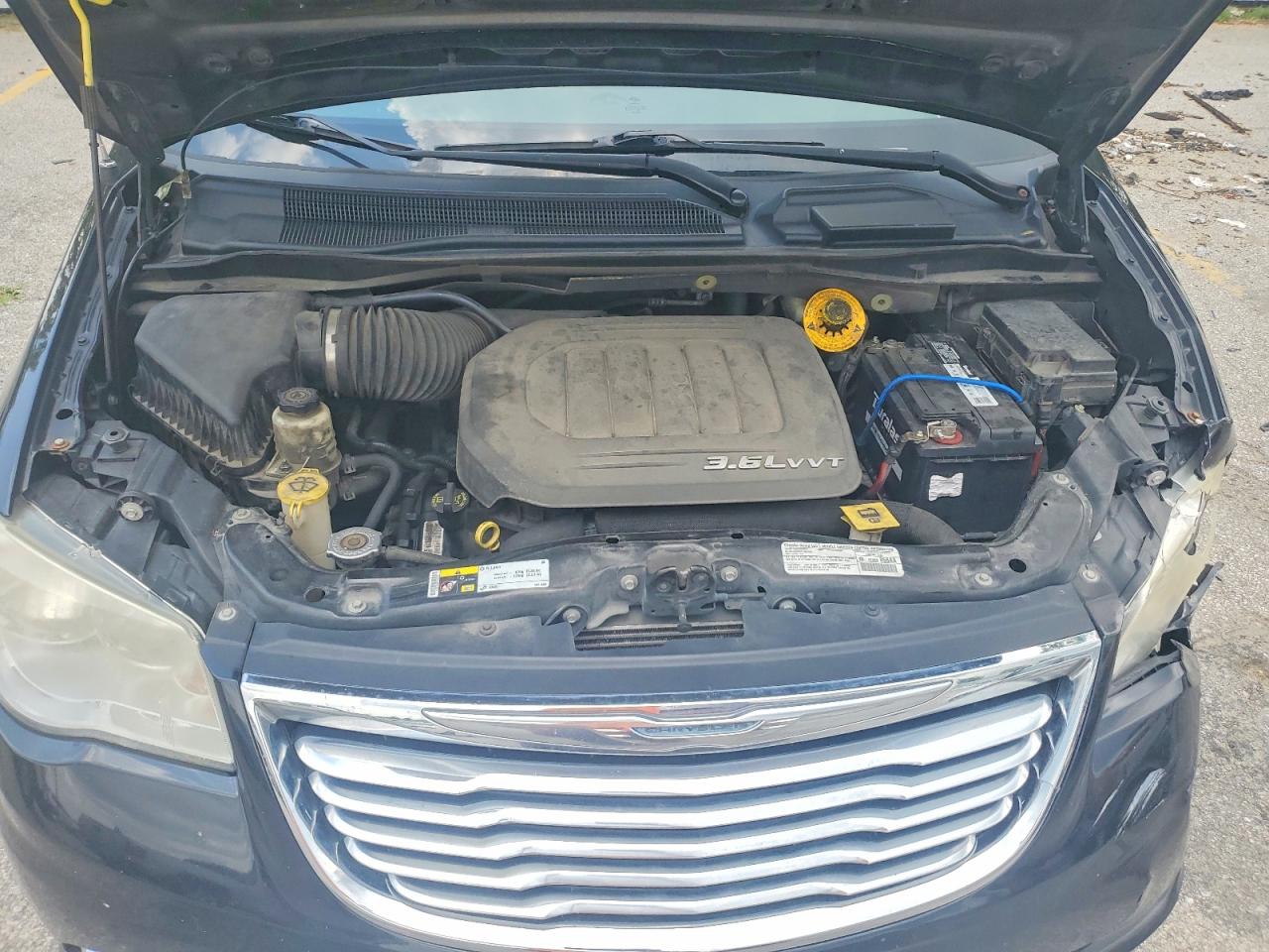 2014 CHRYSLER MINIVAN