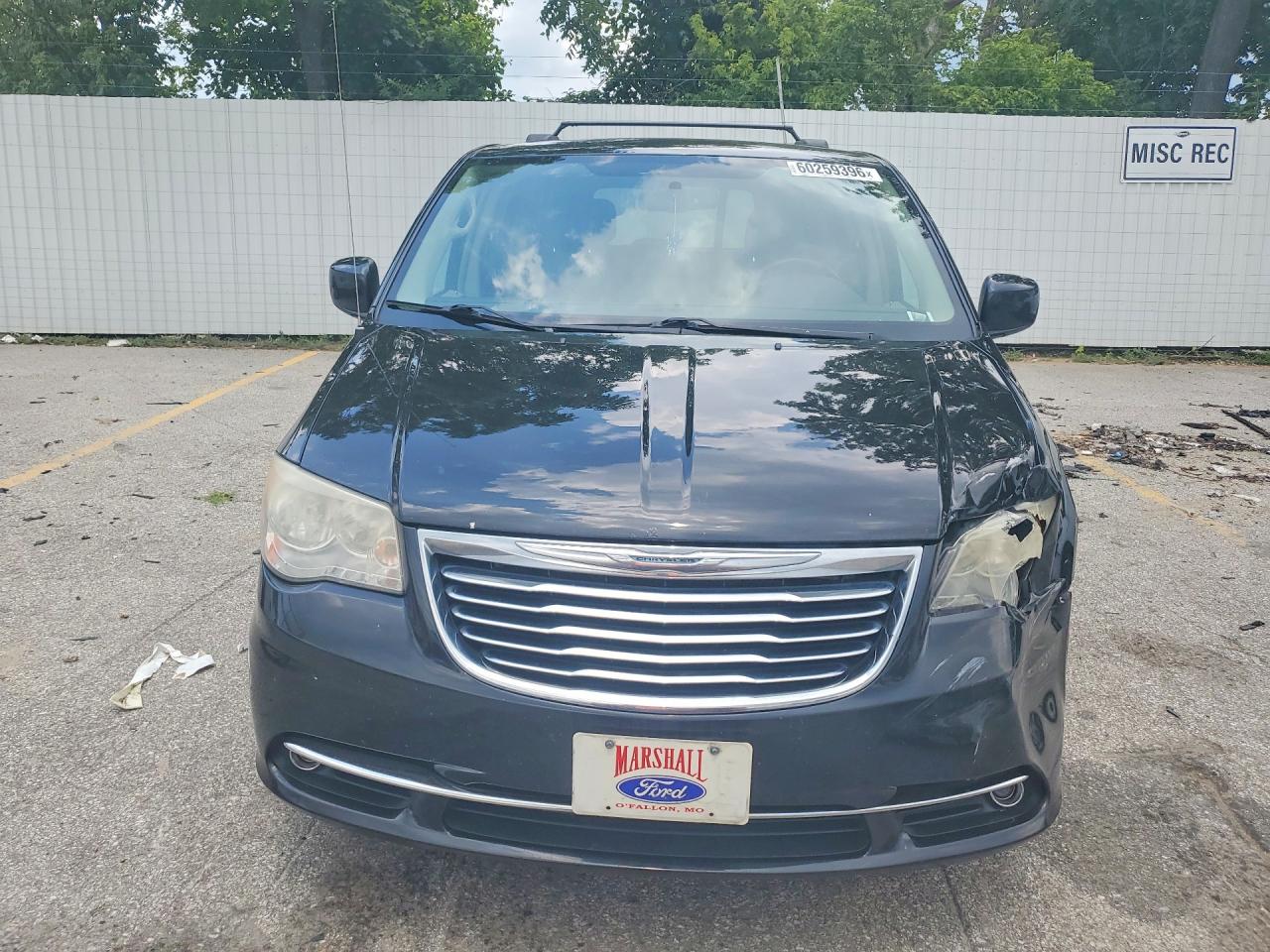 2014 CHRYSLER MINIVAN