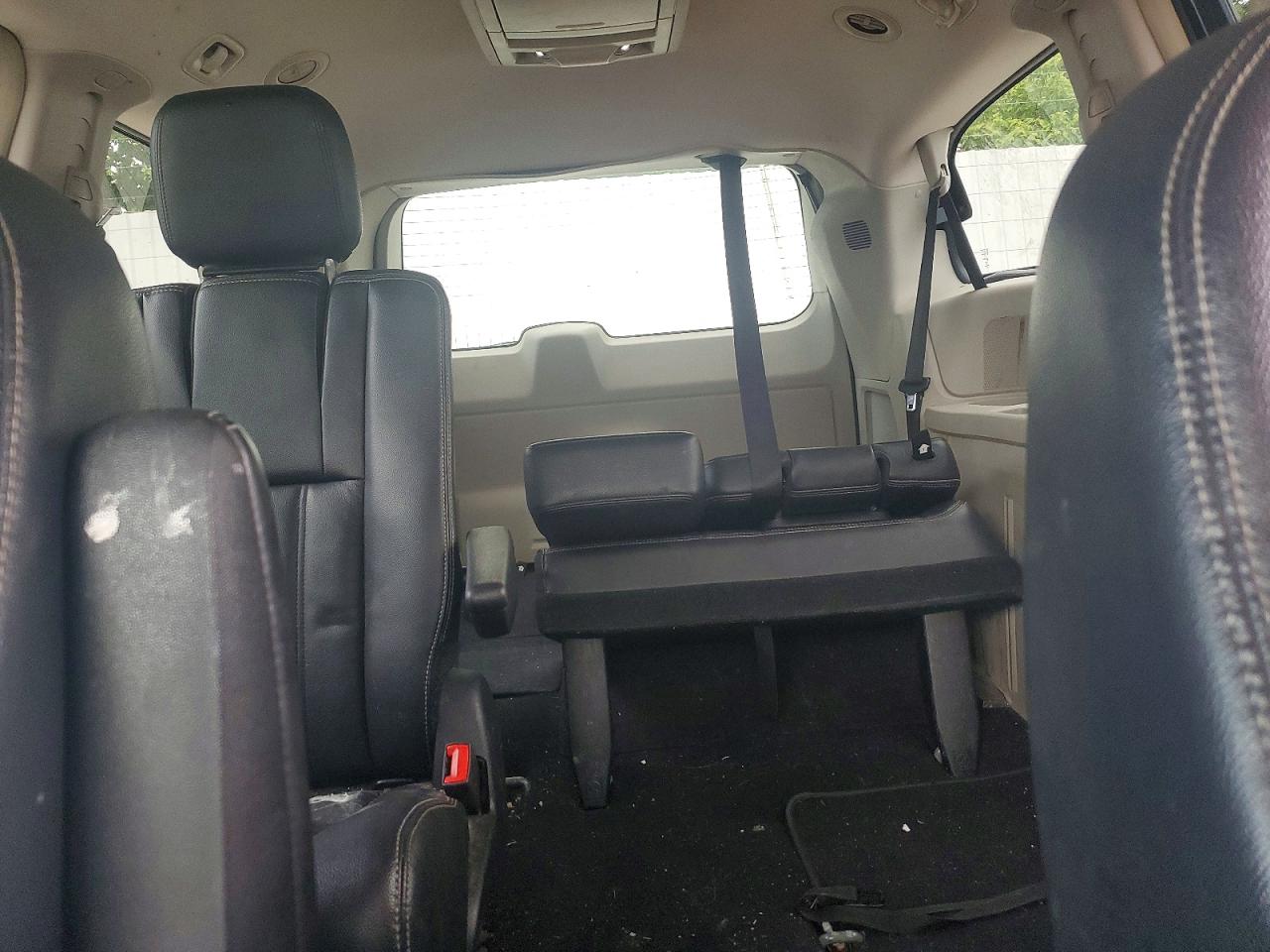 2014 CHRYSLER MINIVAN