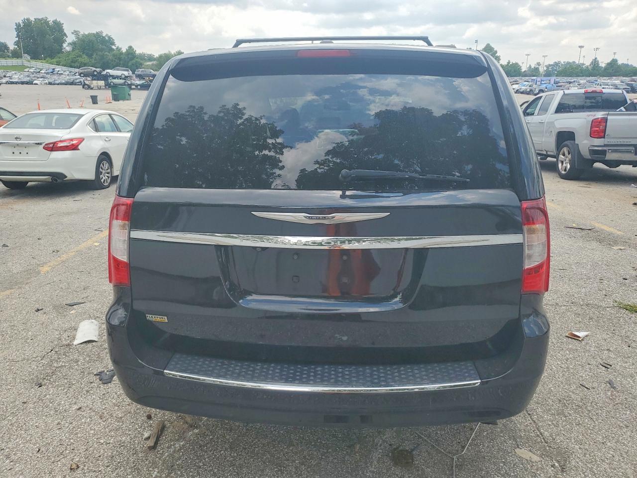 2014 CHRYSLER MINIVAN