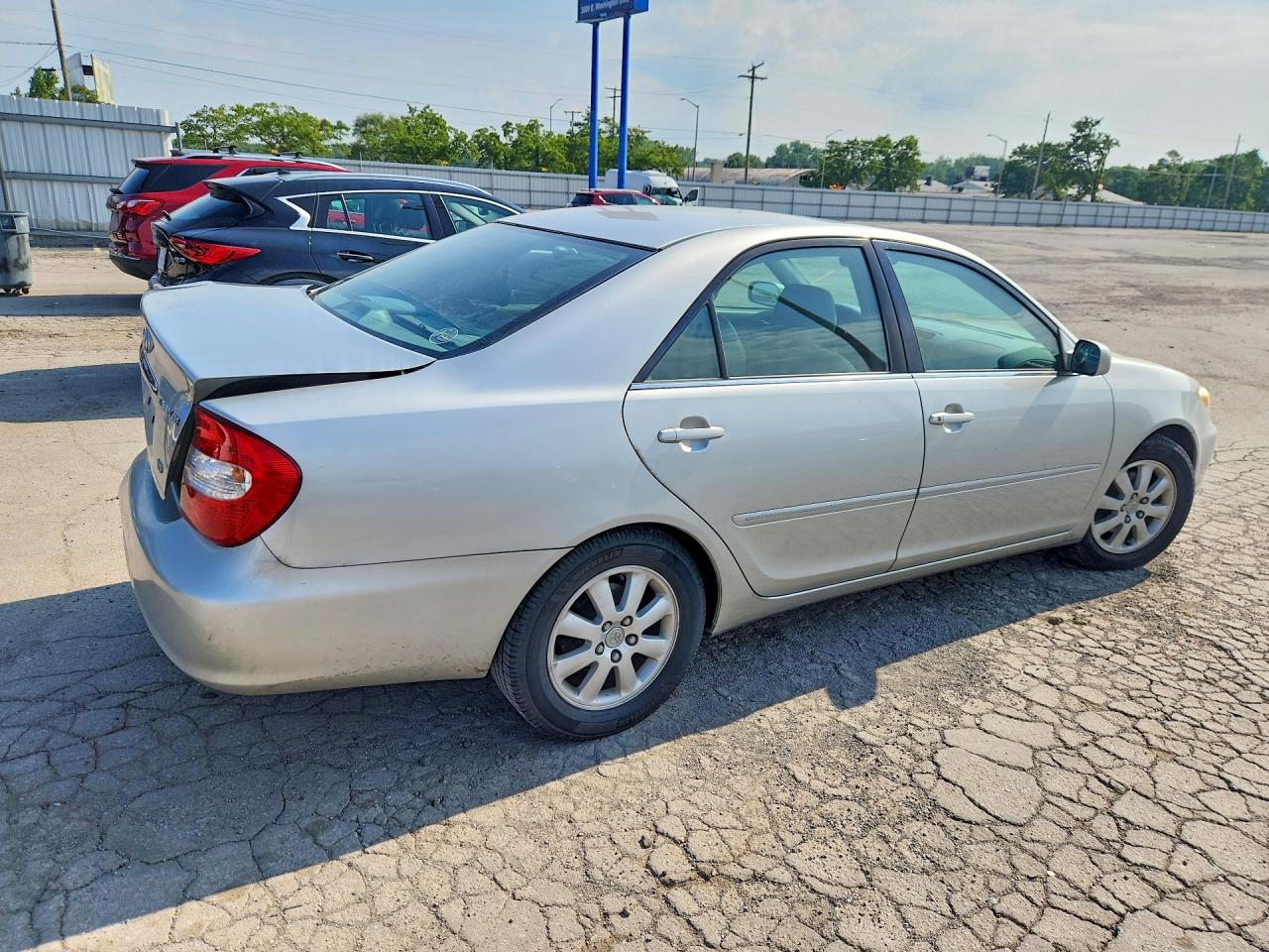 2002 TOYOTA CAMRY