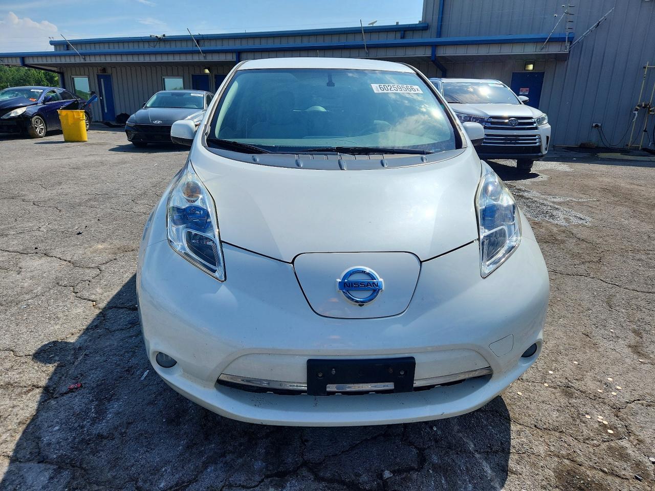 2013 NISSAN LEAF